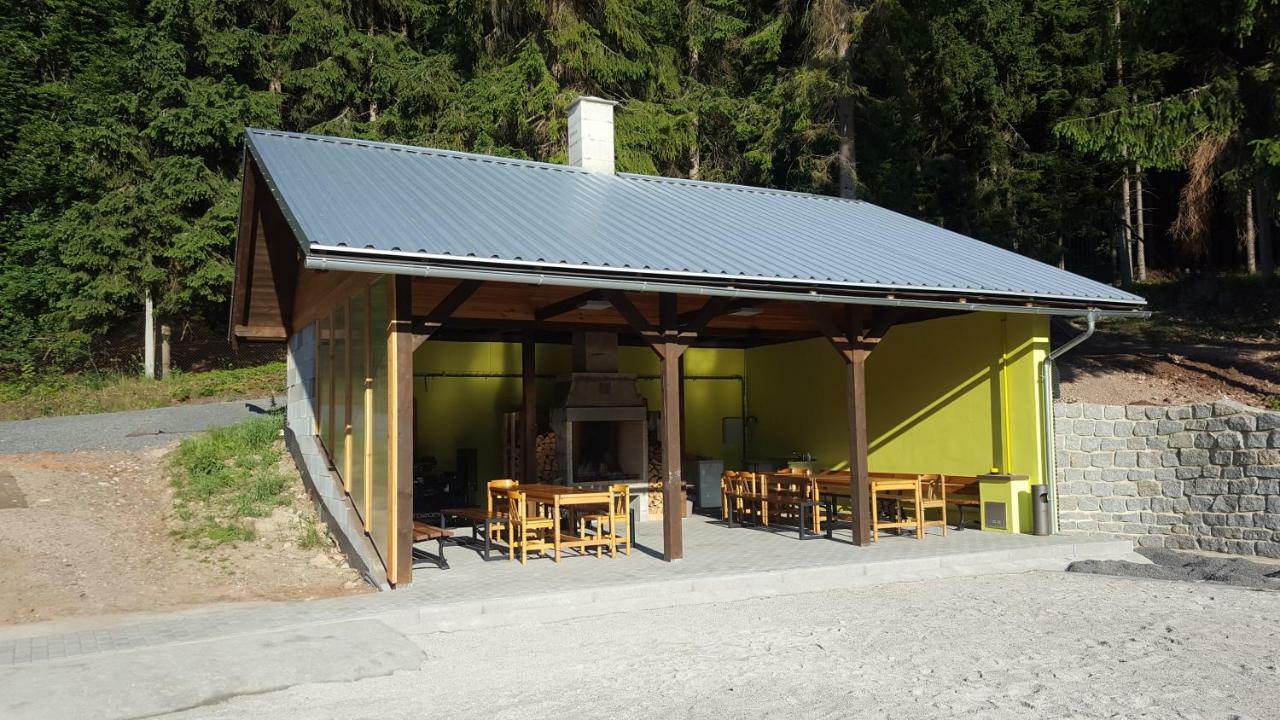 Hôtel Rs Bernov Zatisi à Nejdek Extérieur photo